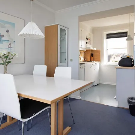 6 Person On A In Appartamento Borre